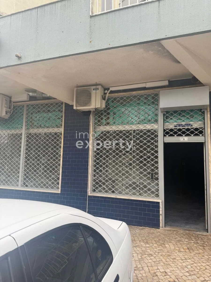 Negócio para Venda em Loures