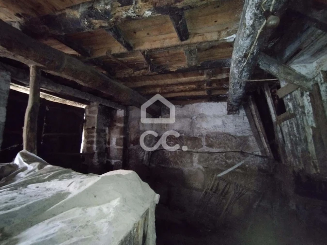 Moradia T2 para Venda em Aguas Frias Foto 10