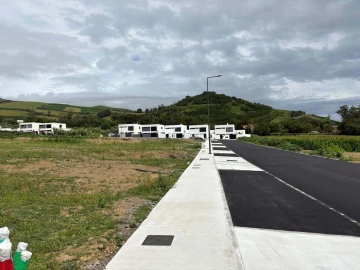 Terreno para Venda em Cabouco