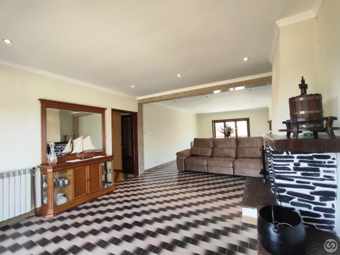 Moradia T4 para Venda em Santa Cruz/Trindade e Sanjurge Foto 19