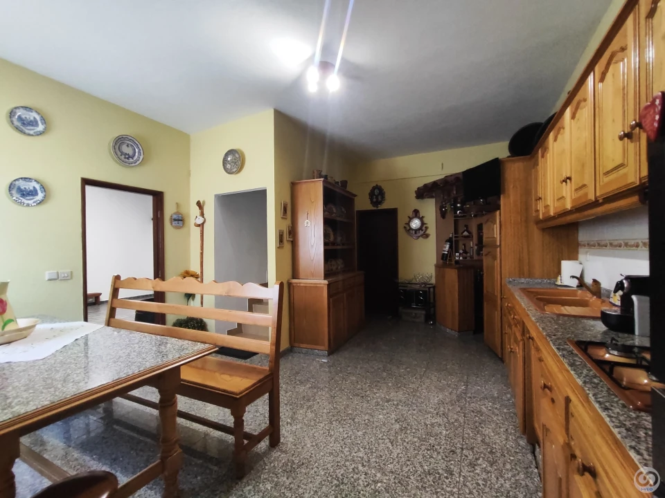 Moradia T4 para Venda em Santa Cruz/Trindade e Sanjurge Foto 9