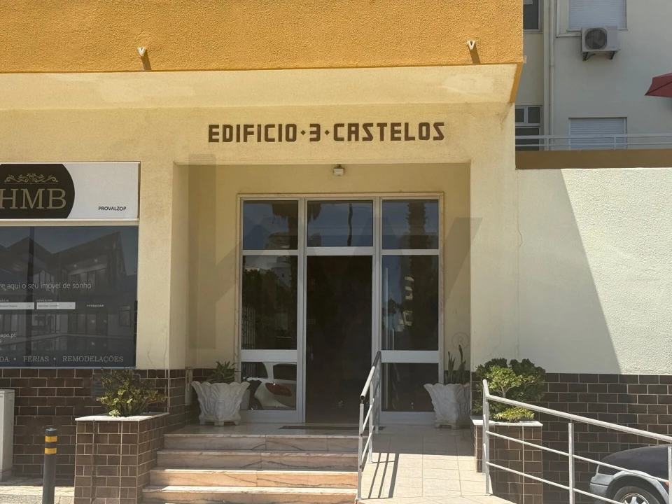 Negócio para Venda em Portimão Foto 1