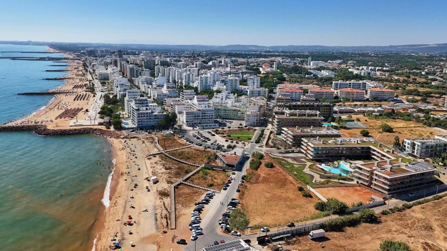 Apartamento T2 para Venda em Quarteira Foto 51