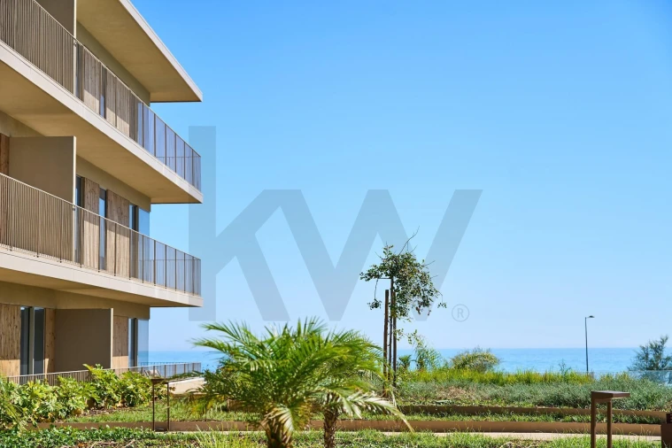Apartamento T2 para Venda em Quarteira Foto 2