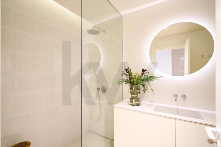 Apartamento T2 para Venda em Quarteira Foto 16