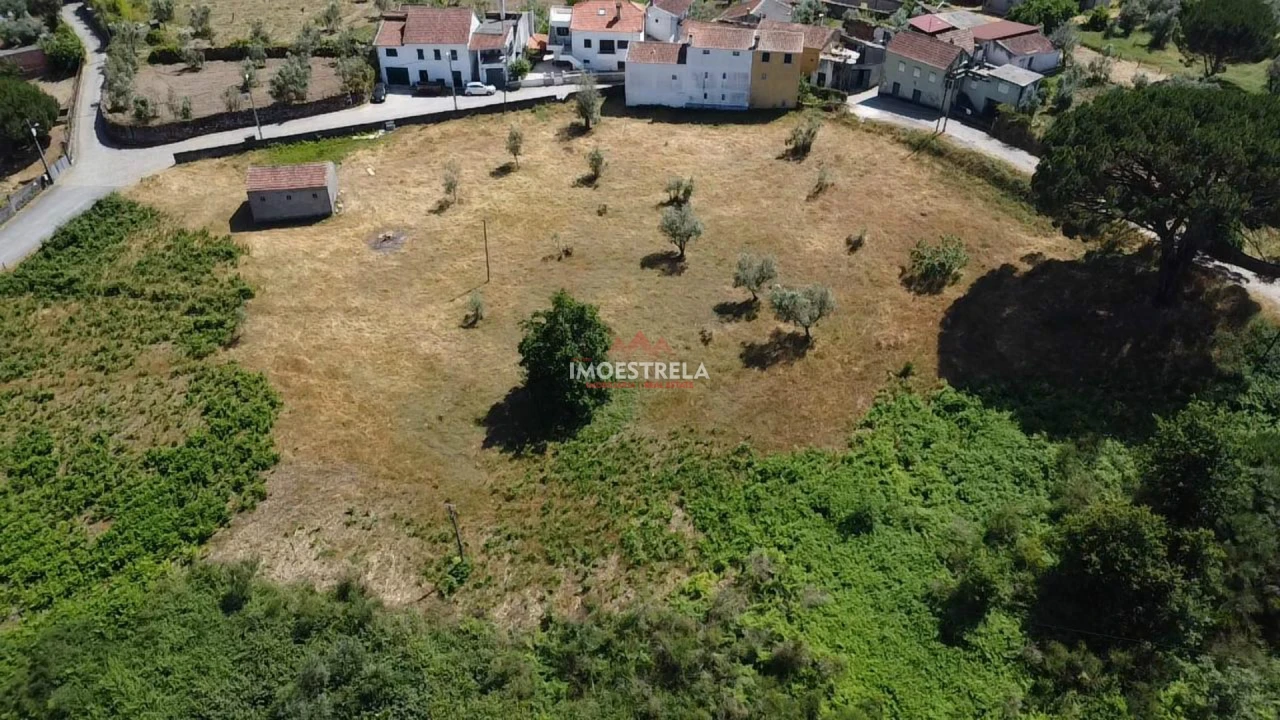 Quinta T0 para Venda em Torrozelo e Folhadosa Foto 1