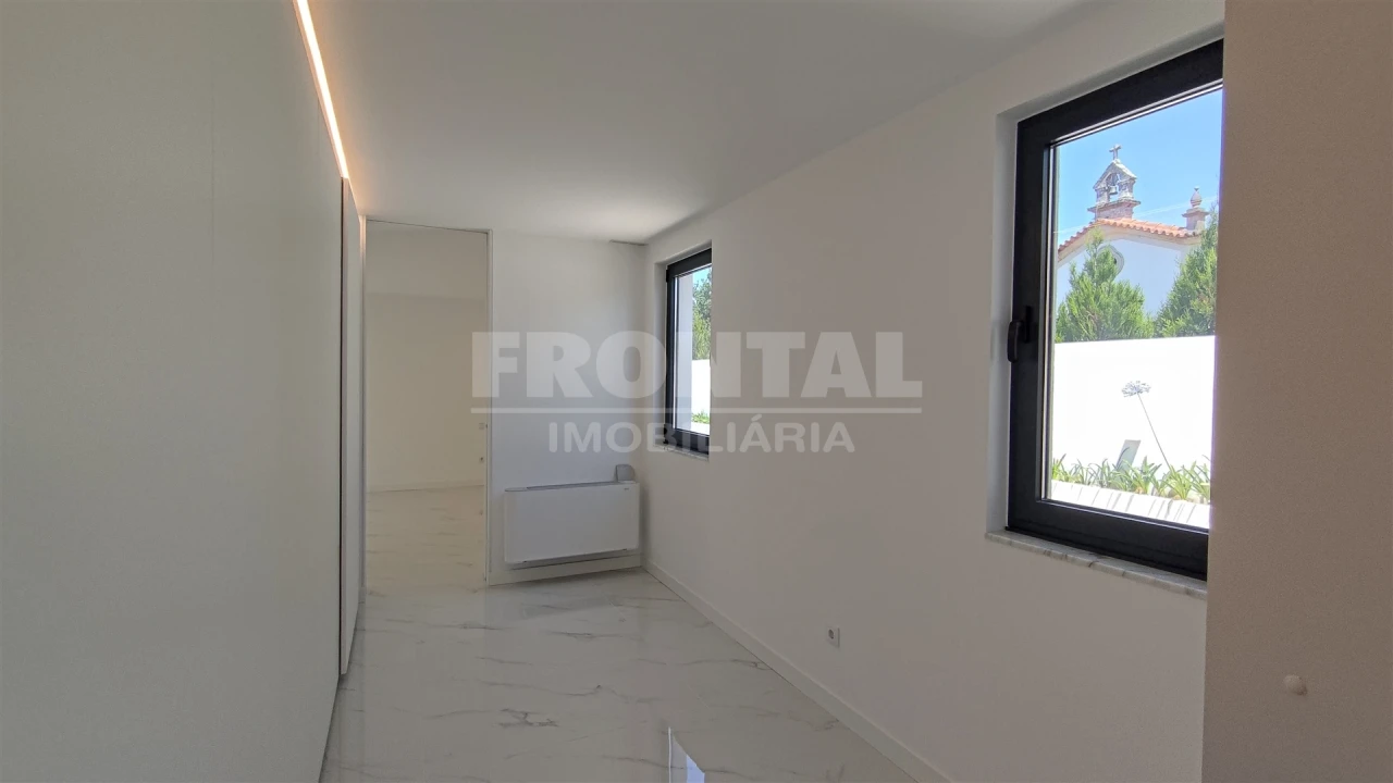 Moradia T3 para Venda em Sopo Foto 56