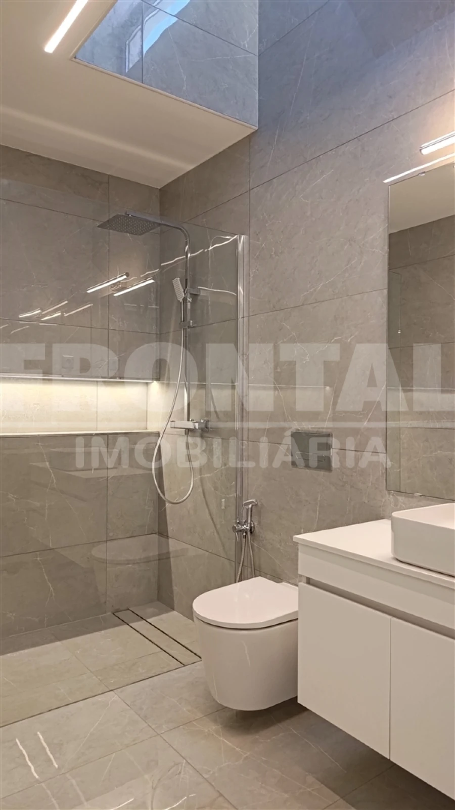 Moradia T3 para Venda em Sopo Foto 43