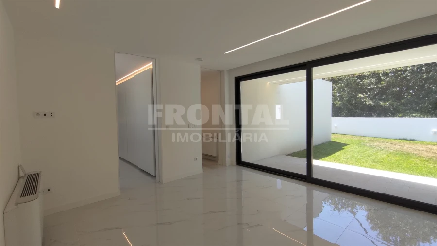 Moradia T3 para Venda em Sopo Foto 54