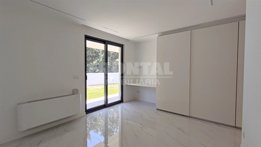 Moradia T3 para Venda em Sopo Foto 37