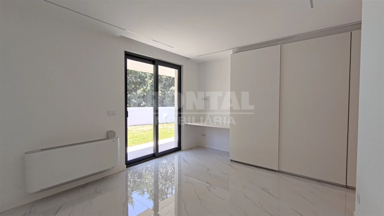 Moradia T3 para Venda em Sopo Foto 37