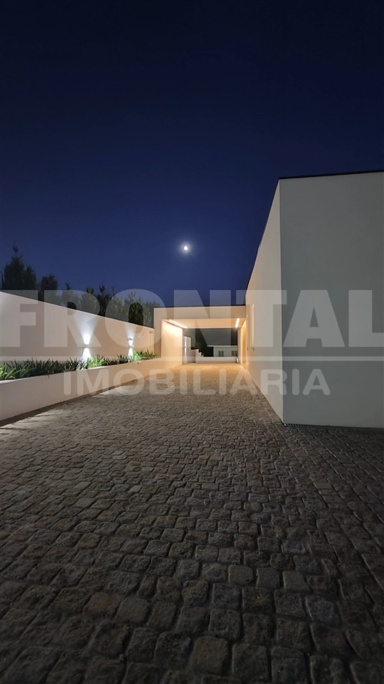 Moradia T3 para Venda em Sopo Foto 9