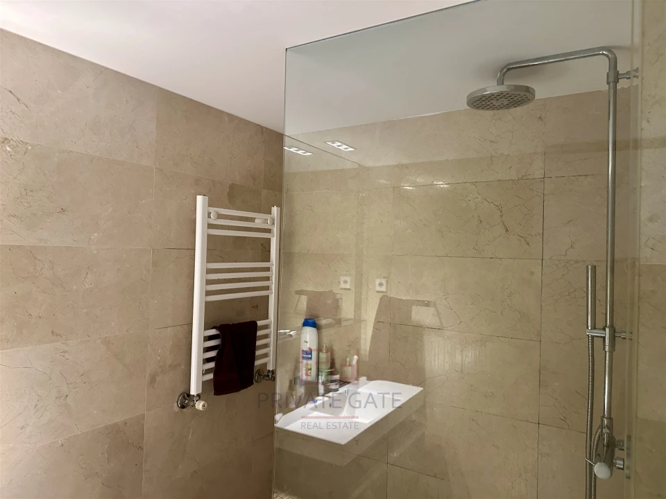 Apartamento T4 para Venda em Matosinhos e Leça da Palmeira Foto 17