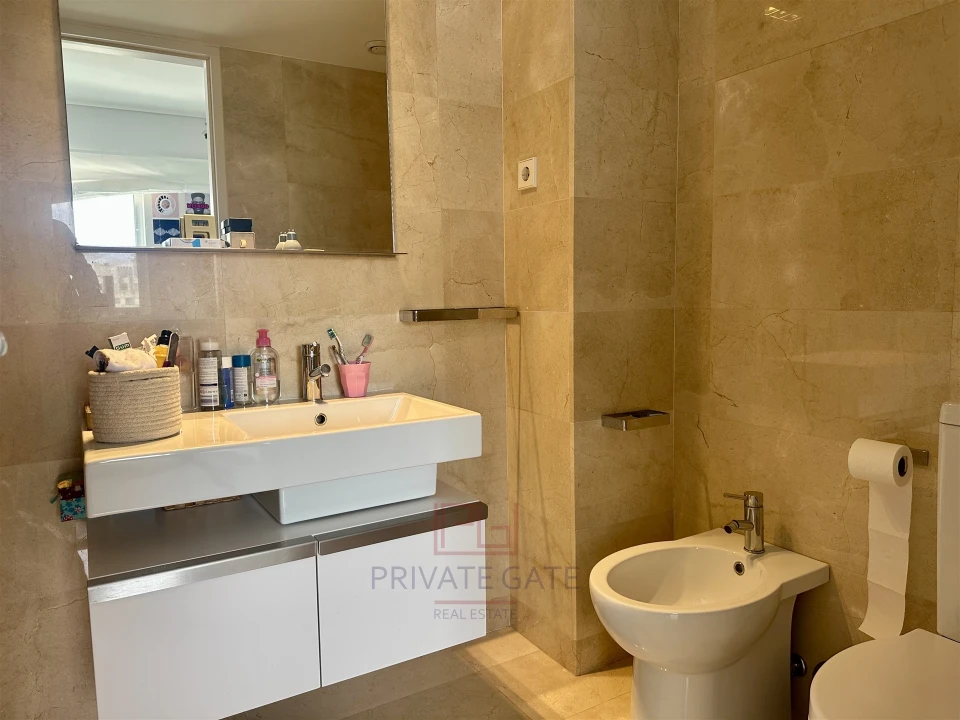 Apartamento T4 para Venda em Matosinhos e Leça da Palmeira Foto 21