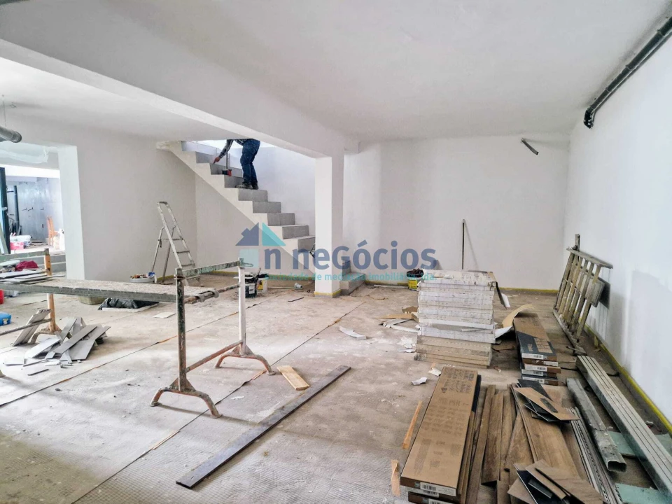 Escritório para Arrendamento em O. Azeméis, Riba-Ul, Ul, Macinhata Seixa, Madail Foto 7