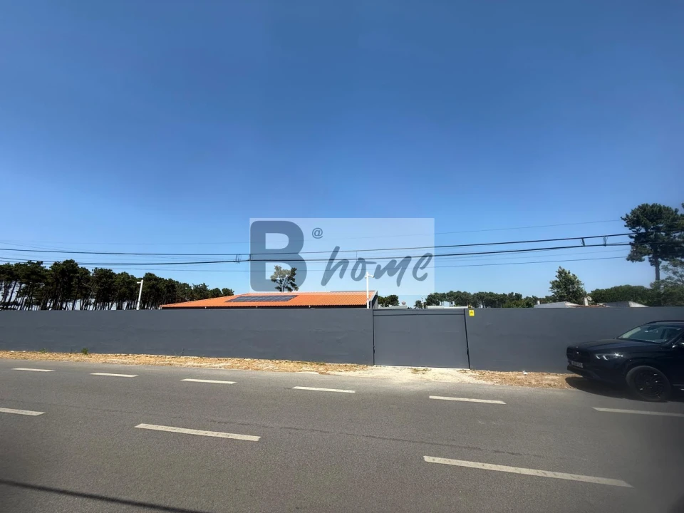 Moradia T5 para Venda em Charneca de Caparica e Sobreda Foto 14