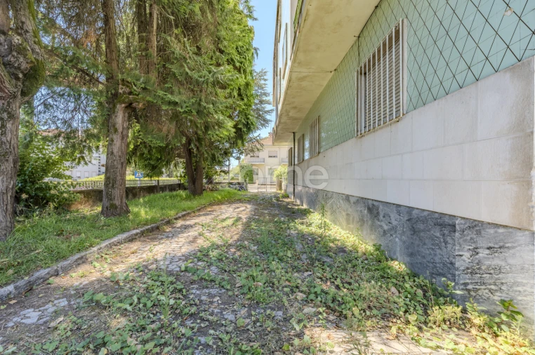 Apartamento T6 para Venda em São Vitor (Braga) Foto 39