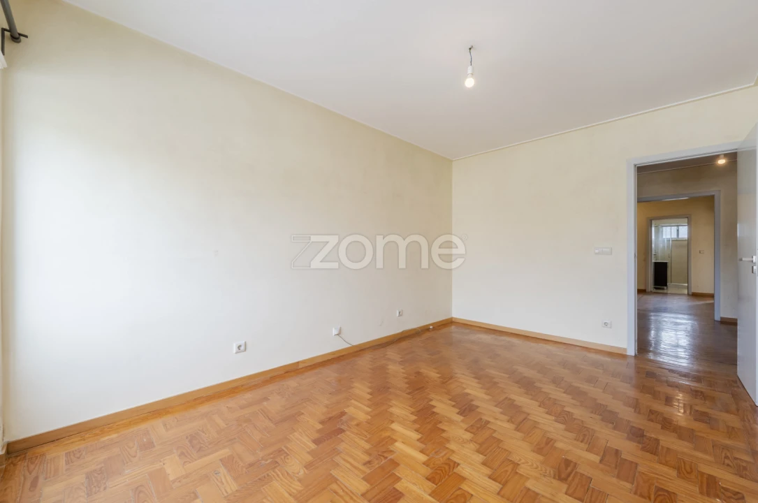 Apartamento T6 para Venda em São Vitor (Braga) Foto 10