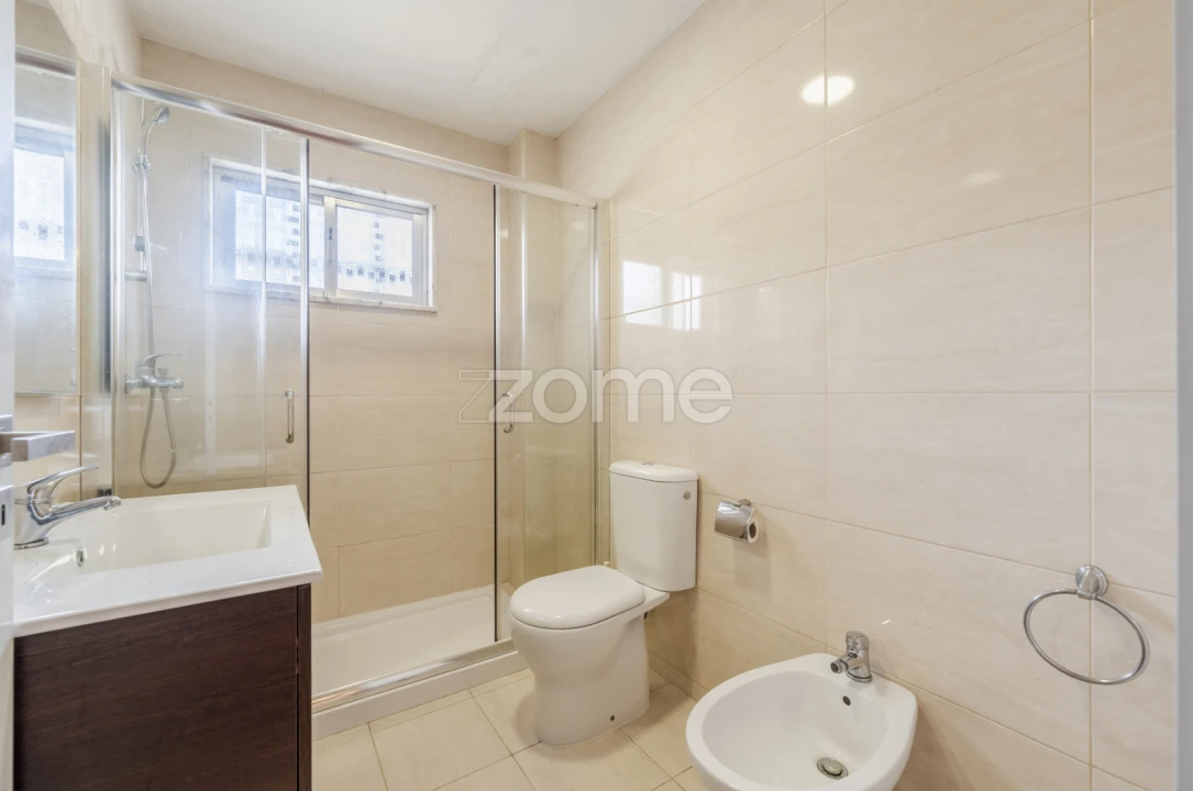 Apartamento T6 para Venda em São Vitor (Braga) Foto 19