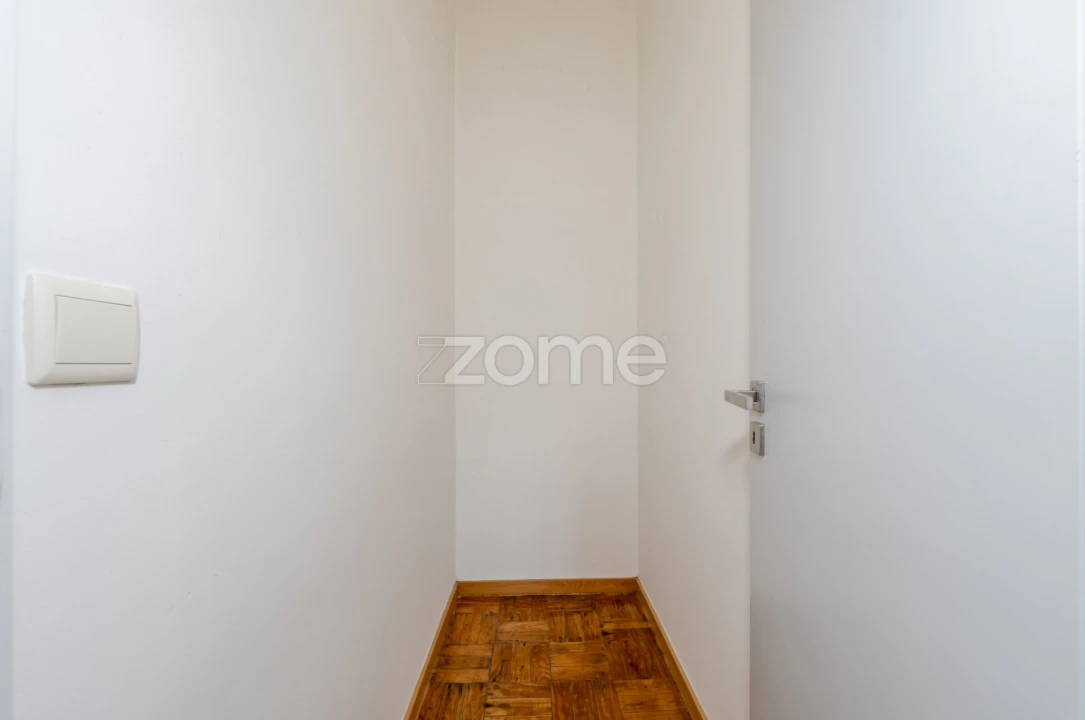 Apartamento T6 para Venda em São Vitor (Braga) Foto 20