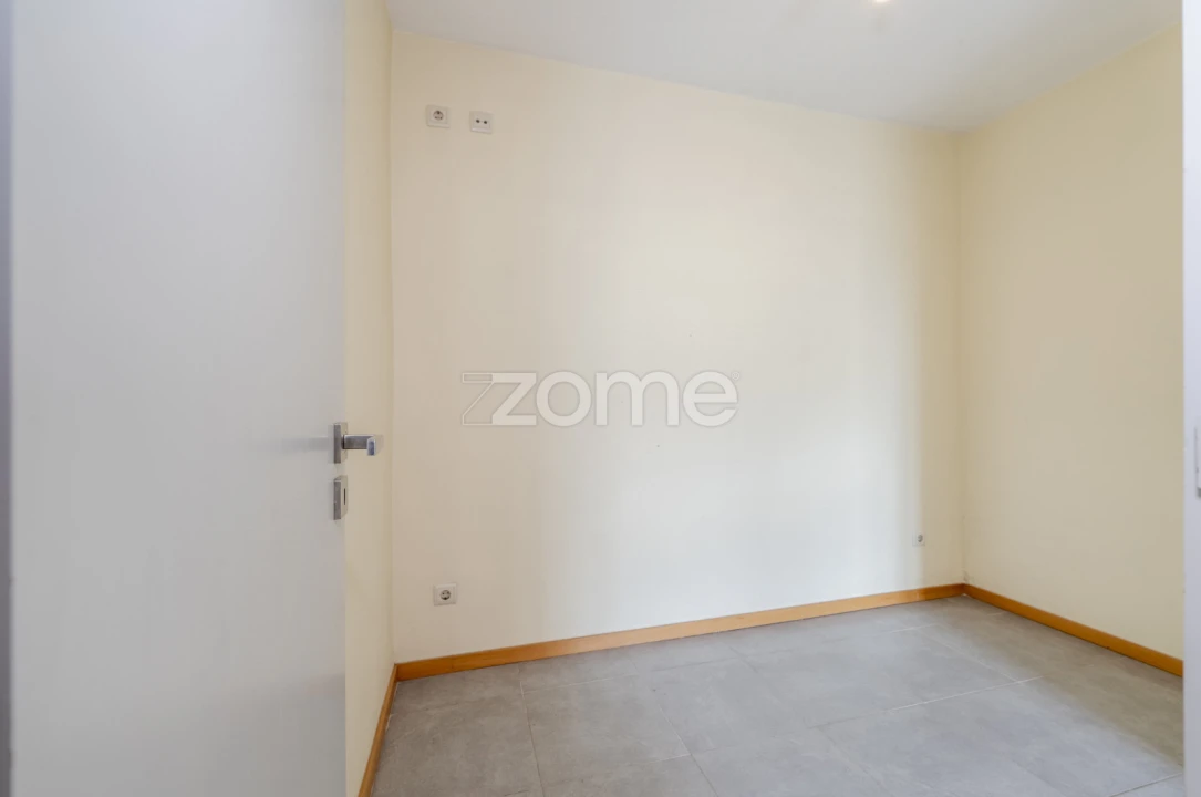 Apartamento T6 para Venda em São Vitor (Braga) Foto 22