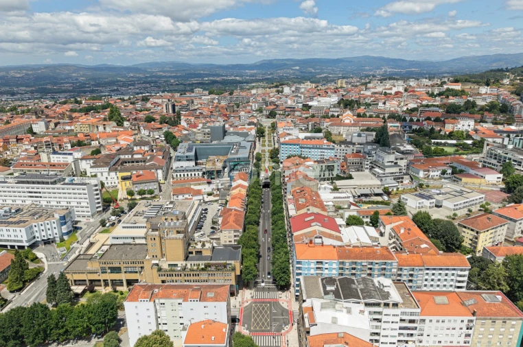 Negócio para Venda em Braga (São José de São Lázaro e São João do Souto) Foto 11