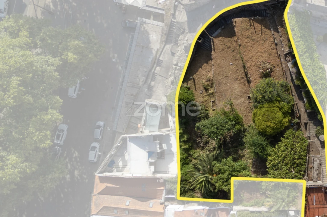 Terreno para Venda em Cedofeita, Santo Ildefonso, Sé, Miragaia, São Nicolau e Vitória Foto 1
