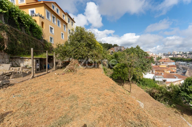Terreno para Venda em Cedofeita, Santo Ildefonso, Sé, Miragaia, São Nicolau e Vitória Foto 11