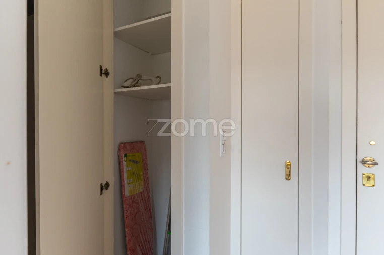 Apartamento T1 para Arrendamento em Paranhos Foto 14