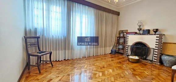 Moradia T5 para Venda em Campanhã