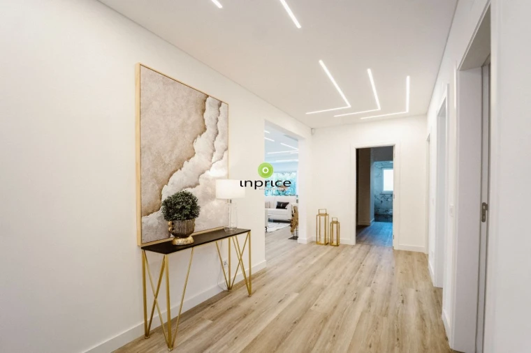 Moradia T4 para Venda em Charneca de Caparica e Sobreda Foto 10