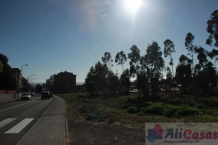 Terreno para Venda em Esmoriz Foto 13