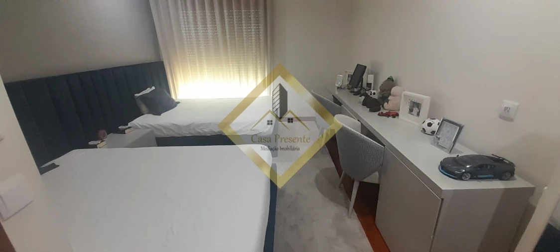 Moradia T4 para Arrendamento em Serzedo e Perosinho Foto 20