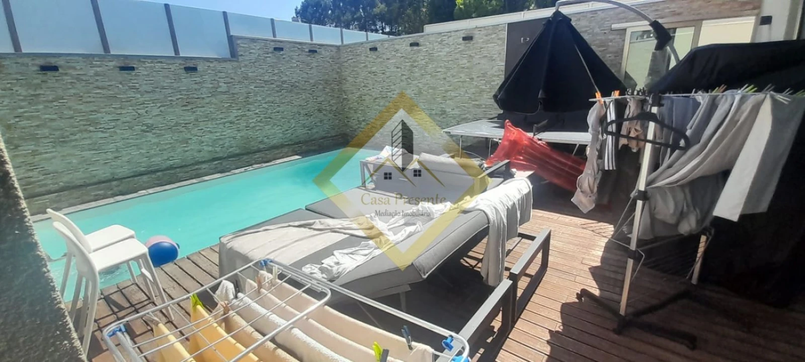 Moradia T4 para Arrendamento em Serzedo e Perosinho Foto 9