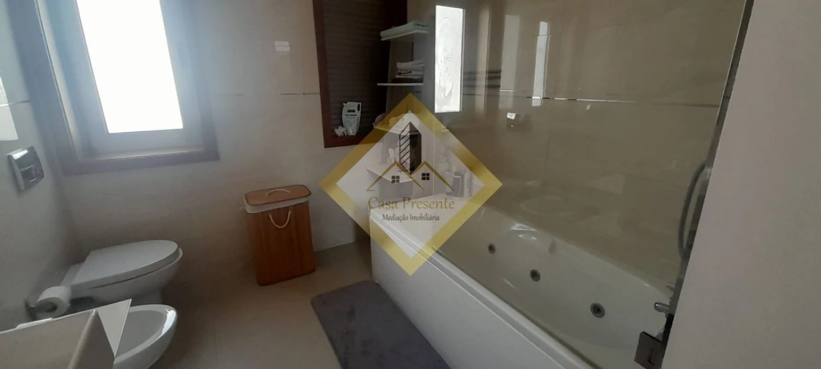 Moradia T4 para Arrendamento em Serzedo e Perosinho Foto 21