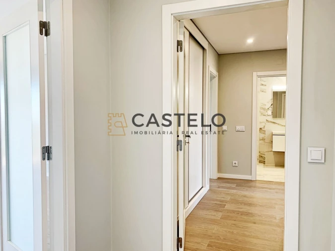 Apartamento T2 para Venda em Montenegro Foto 19