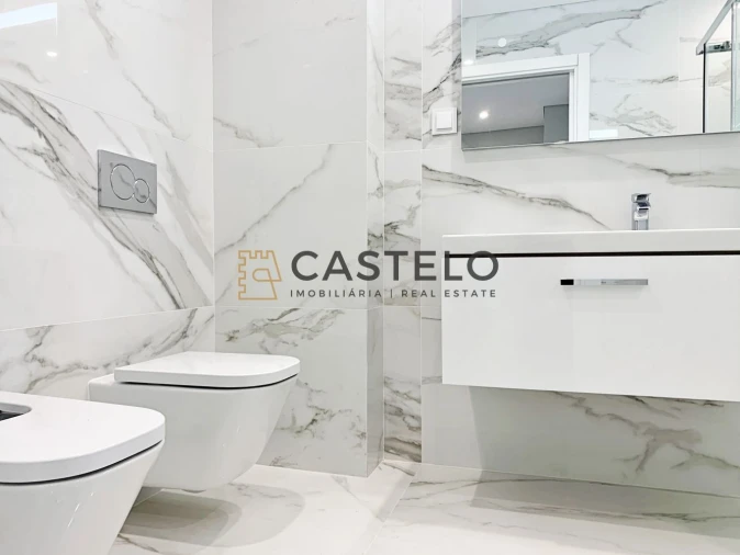 Apartamento T2 para Venda em Montenegro Foto 24