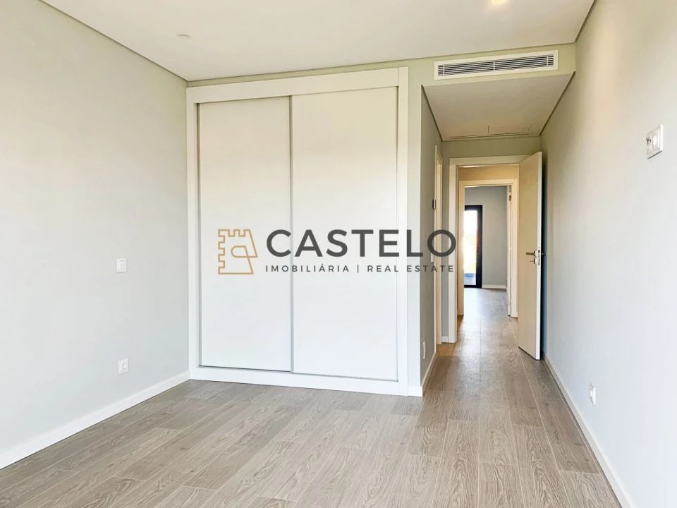 Apartamento T2 para Venda em Montenegro Foto 29