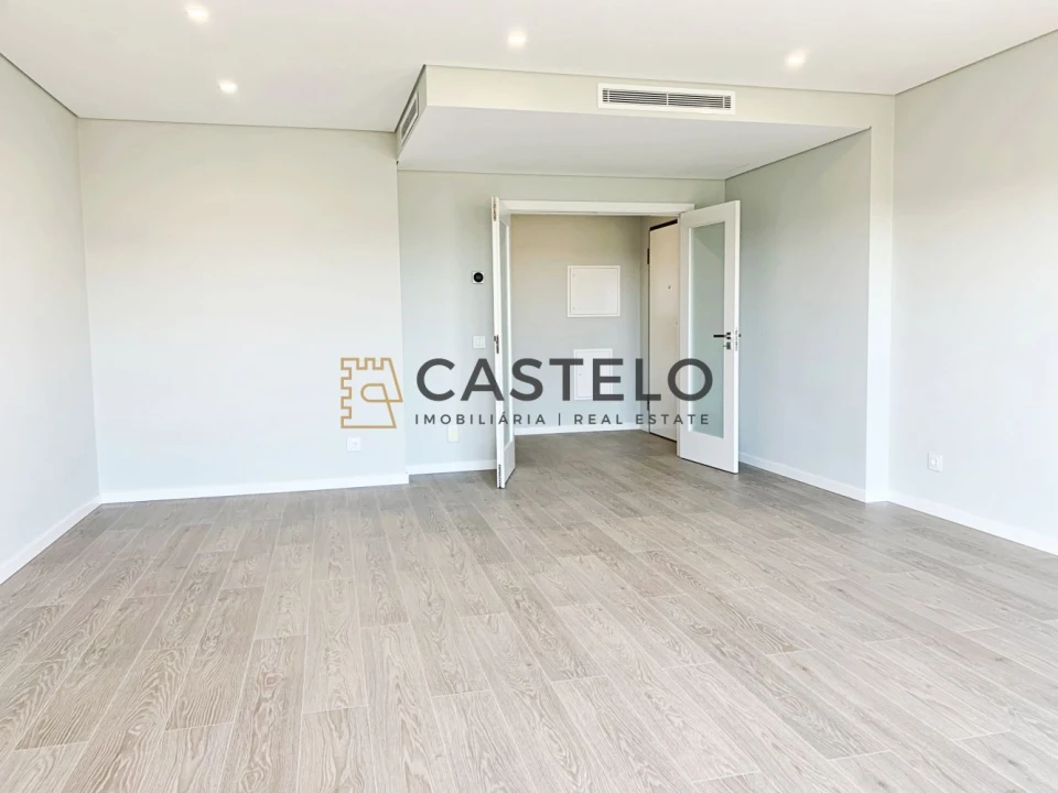 Apartamento T2 para Venda em Montenegro Foto 4