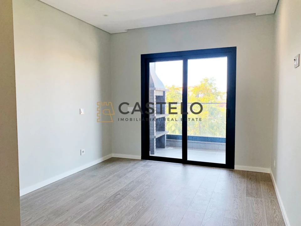 Apartamento T2 para Venda em Montenegro Foto 3