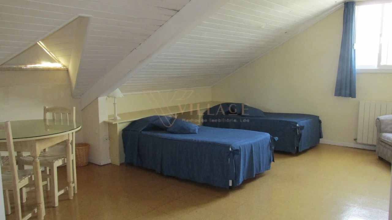 Negócio para Venda em Gondarem Foto 16