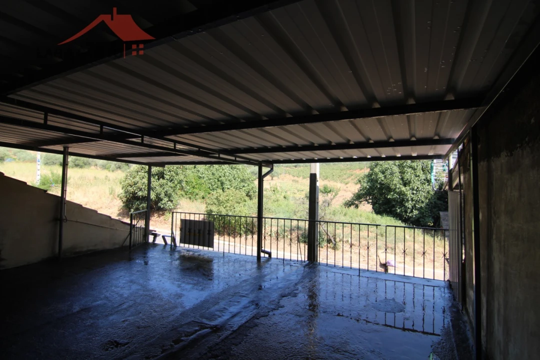 Moradia T2 para Venda em Carrapatas Foto 21