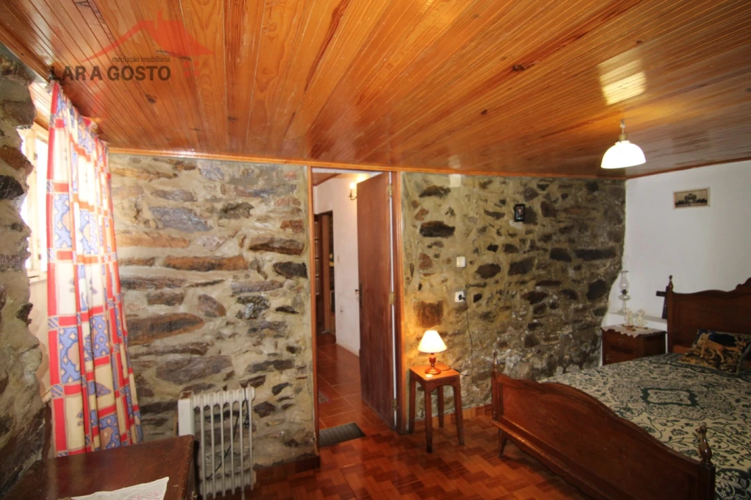 Moradia T2 para Venda em Carrapatas Foto 1