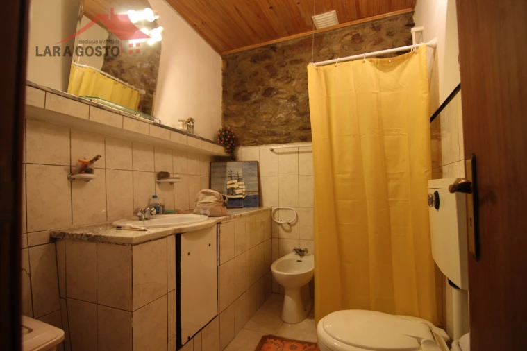 Moradia T2 para Venda em Carrapatas Foto 13