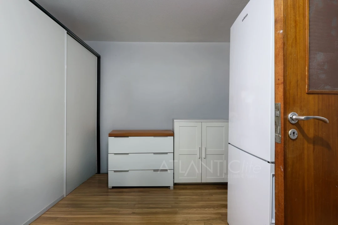 Moradia T6 para Venda em Massamá e Monte Abraão Foto 38