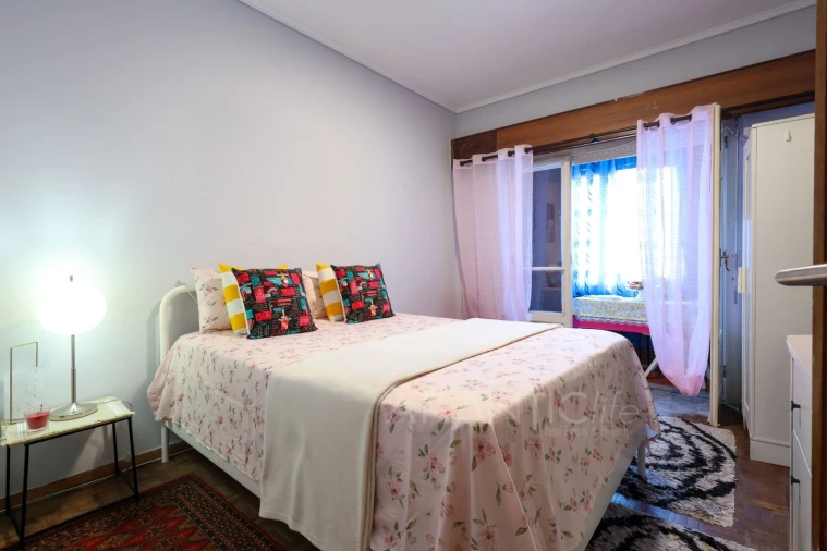 Moradia T6 para Venda em Massamá e Monte Abraão Foto 11