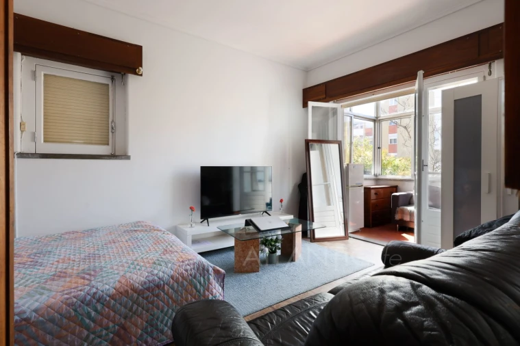 Moradia T6 para Venda em Massamá e Monte Abraão Foto 15