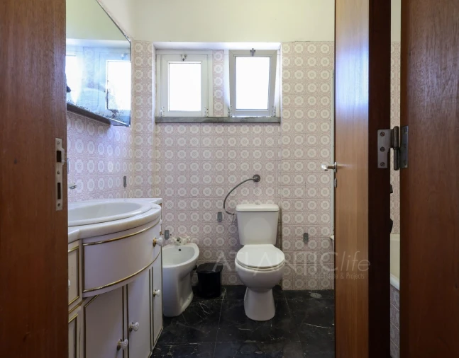 Moradia T6 para Venda em Massamá e Monte Abraão Foto 18