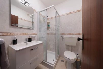 Apartamento T3 para Venda em Campolide
