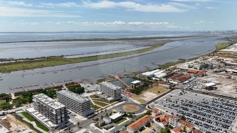 Apartamento T3 para Venda em Póvoa de Santa Iria e Forte da Casa